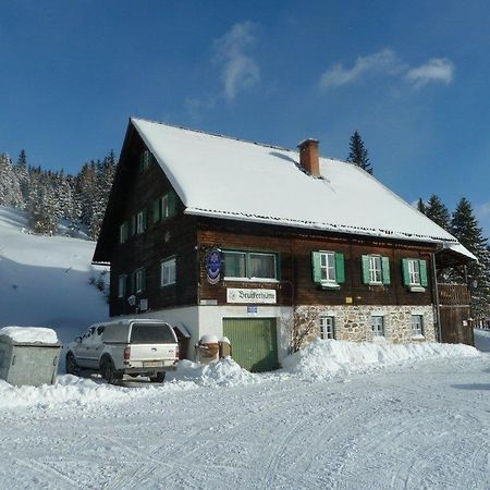 Bruckerhutte Bed & Breakfast ลาคทาล ภายนอก รูปภาพ